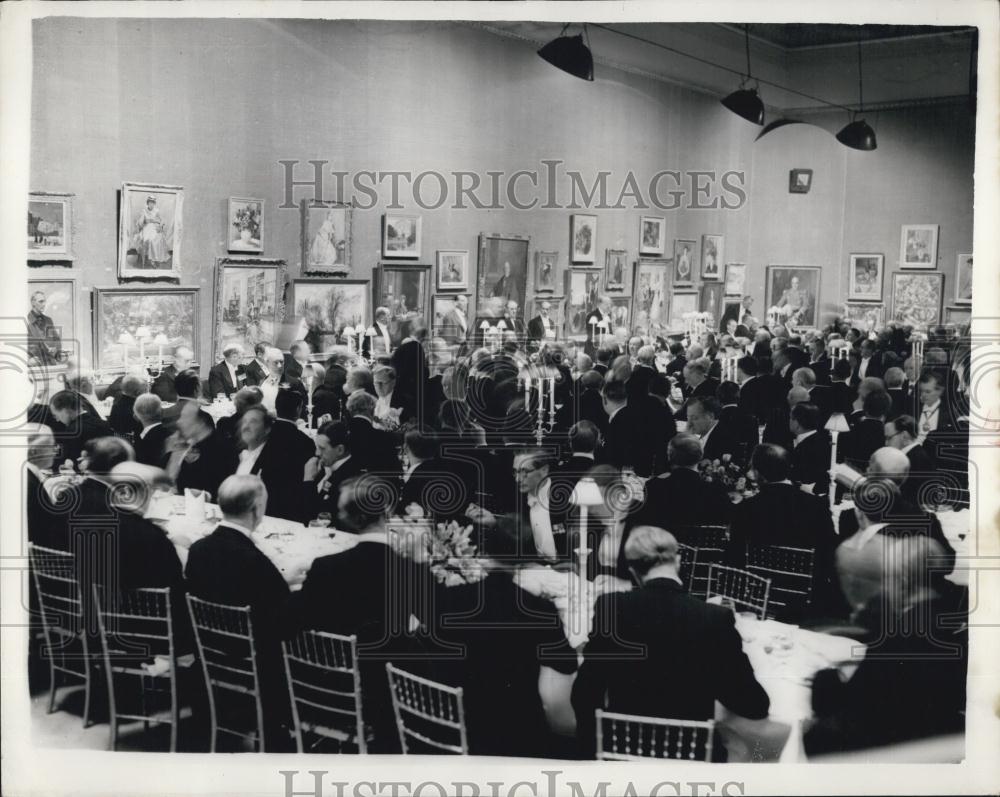 1956 Press Photo R.A. Butler, Royal Academy Of Arts - Historic Images