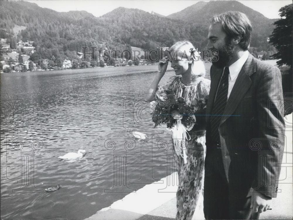 Press Photo Lord Michael Pearson & bride Ellen Erhard - Historic Images