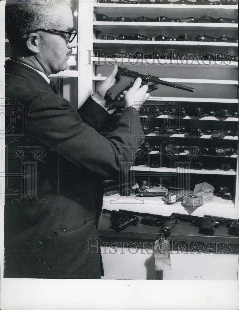 Press Photo Firearms Used In Crime - Historic Images