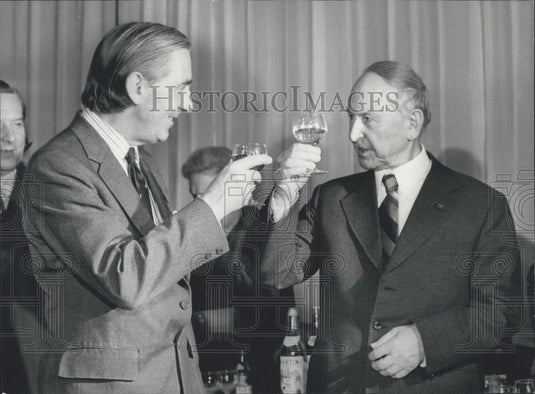 1976 Press Photo Gen Sec of the T.U.C. ,Len Murray & Russian Boris Ponomarev - Historic Images