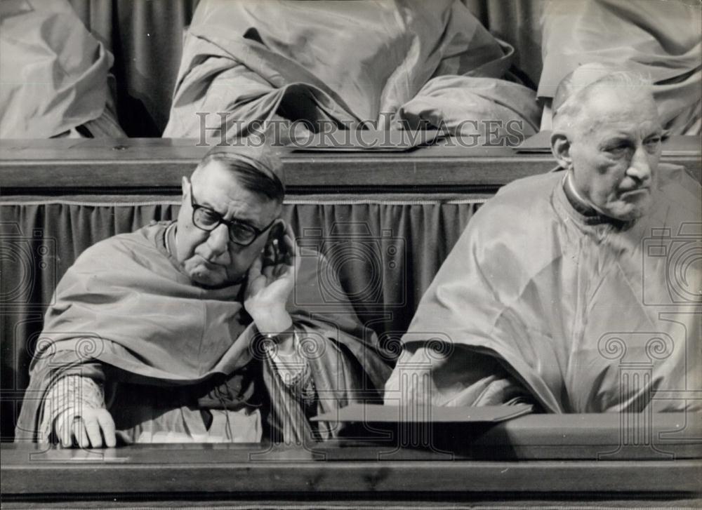 1965 Press Photo Pope Paul VI. The Pontiff celebrated Mass with 24 cardinals. - Historic Images