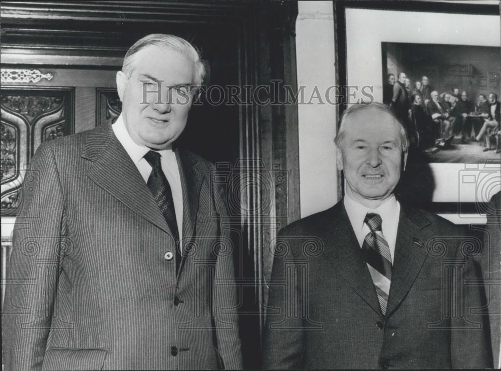 1976 Press Photo PM James Callaghan and Russian Boris Ponomarev - Historic Images