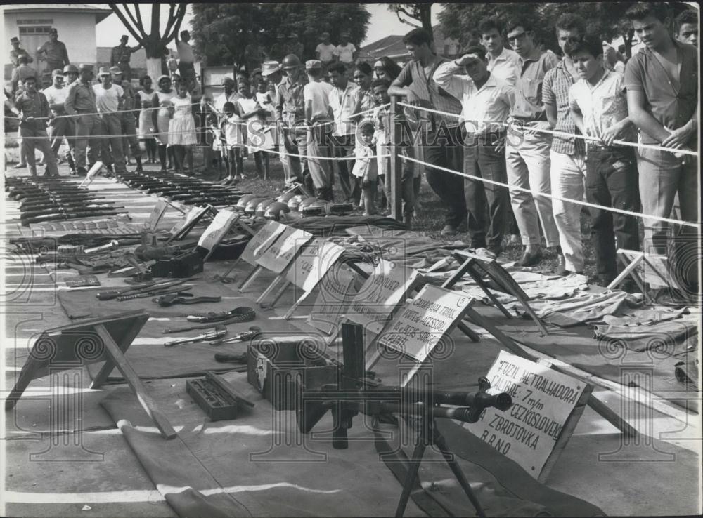 Press Photo Guerrillas Arsenal At Rio Grande Do Sul People Stand Outside Fence - Historic Images