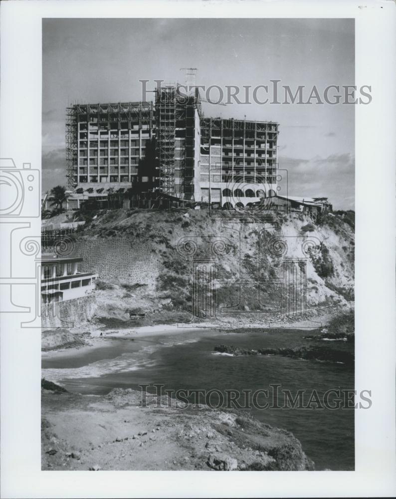 Press Photo Nearly Completed 300 Room Bahia Othon Palace Hotel of Brazil - Historic Images