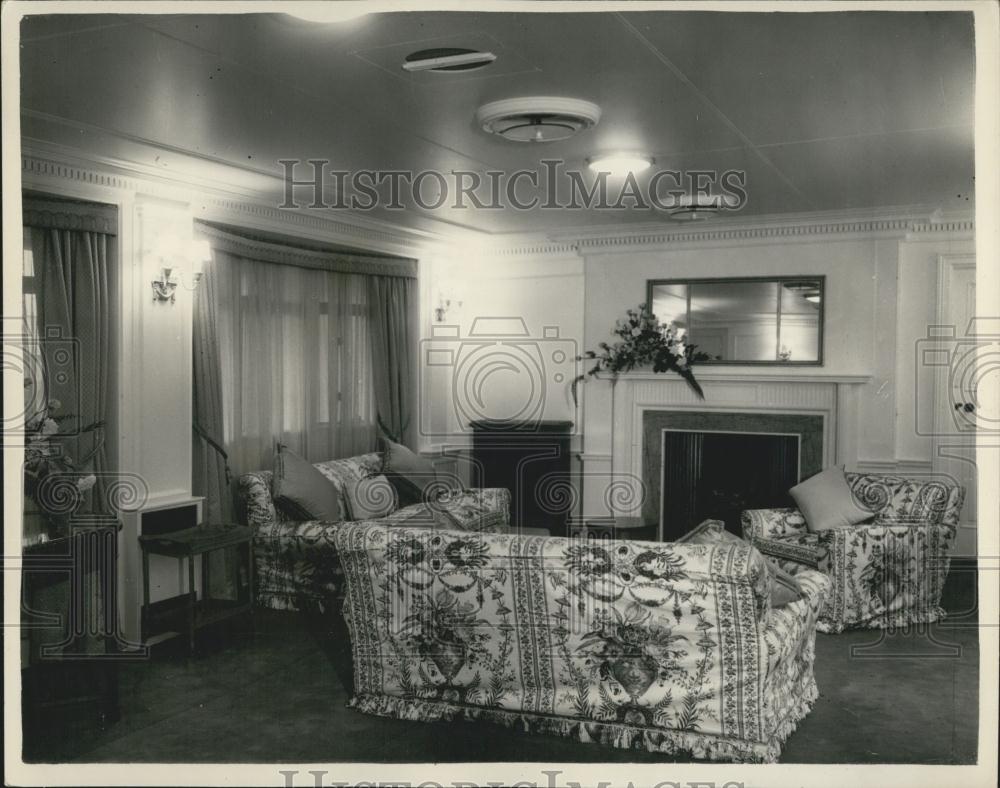 1953 Press Photo Queen&#39;s Day Room on the &quot;Gothic&quot; - Historic Images