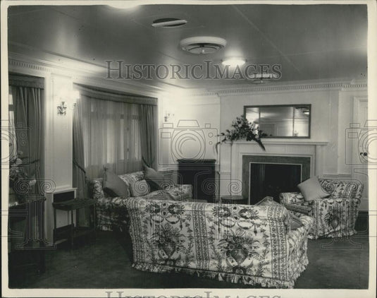 1953 Press Photo Queen's Day Room on the "Gothic" - Historic Images