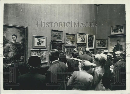 1956 Press Photo Royal Academy. Model of New Office Block on Show - Historic Images