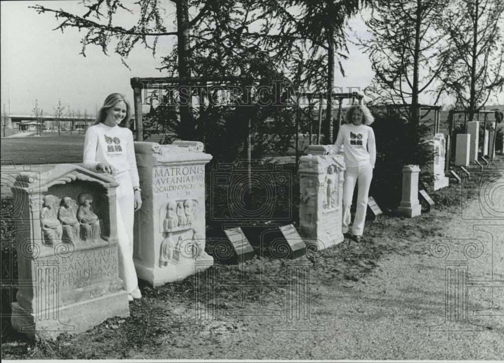1978 Press Photo Roman Street" On The Bundesgartenschau Bonn" - Historic Images