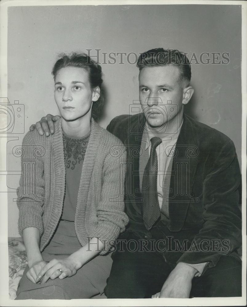 1956 Press Photo Mr. and Mrs. Leonard Fearon parents of missing boy - Historic Images