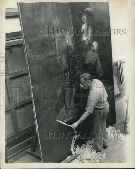 1960 Press Photo Restoring "Portrait of a man on Horseback " - Historic Images