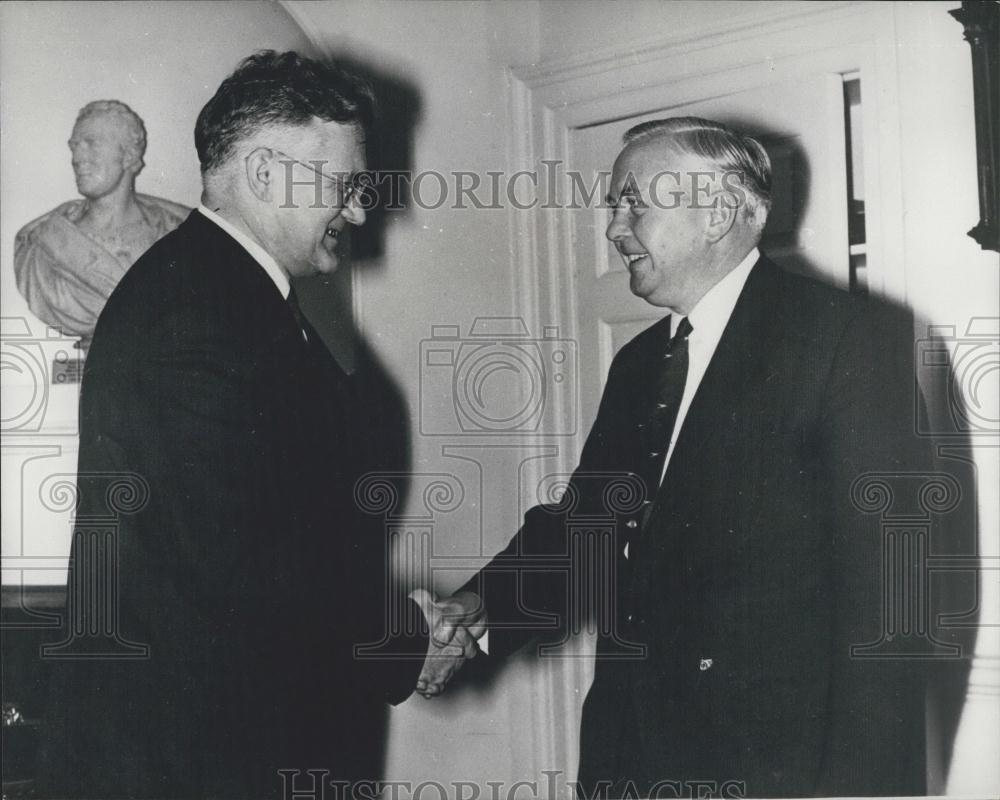 1968 Press Photo Russian visitor V.A. Kirillin Prime Minister Harold Wilson - Historic Images