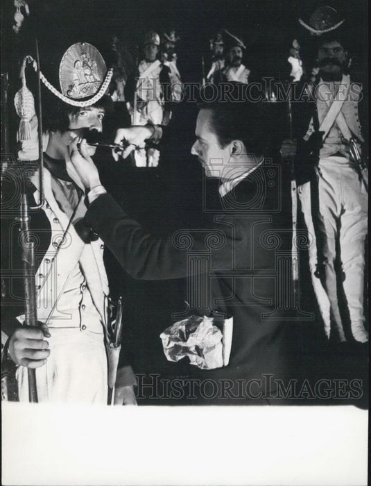 1957 Press Photo Queen will see in Paris: Napoleon's grenadiers - Historic Images