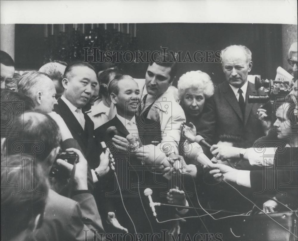 1968 Press Photo Mr. Xuan Thuy Chief North Vietnamese Delegation - Historic Images