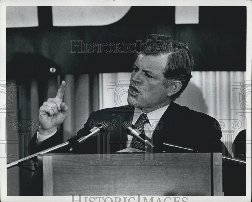 Press Photo Edward Moore "Ted" Kennedy - Historic Images