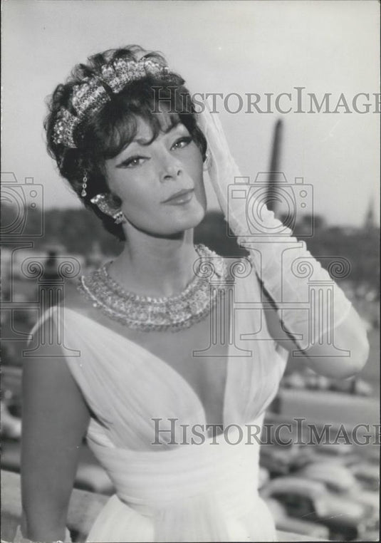 1961 Press Photo "Artichaut", hairstyle designed by Alexander. - Historic Images