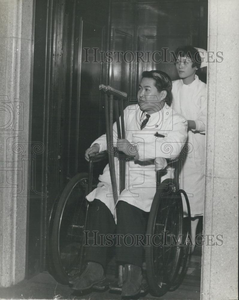 Press Photo Dr Watanabe, Nurse Fuse - Historic Images