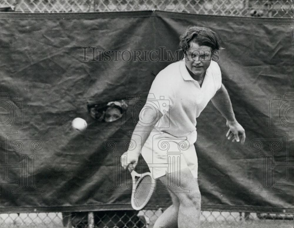 Press Photo Ted Kennedy Playing Tennis - Historic Images