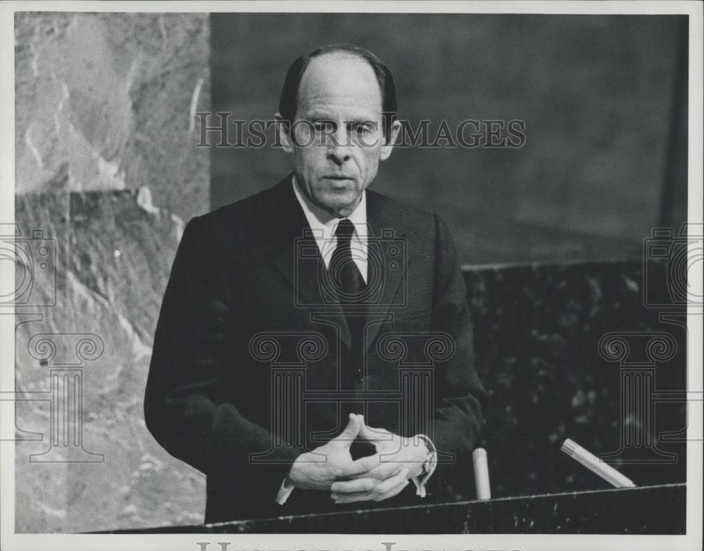 1974 Press Photo Michael Jobert, Minister for Foreign Affairs of France - Historic Images