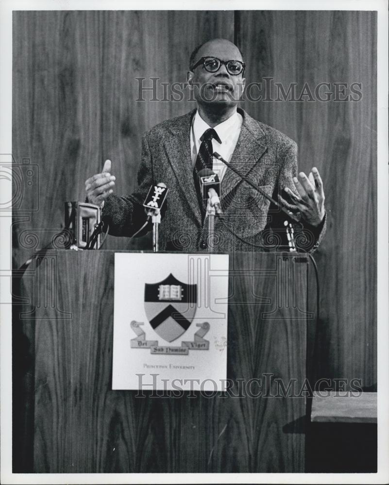 1979 Press Photo Sir Arthur Lewis, Nobel Prize, Economic Science - Historic Images