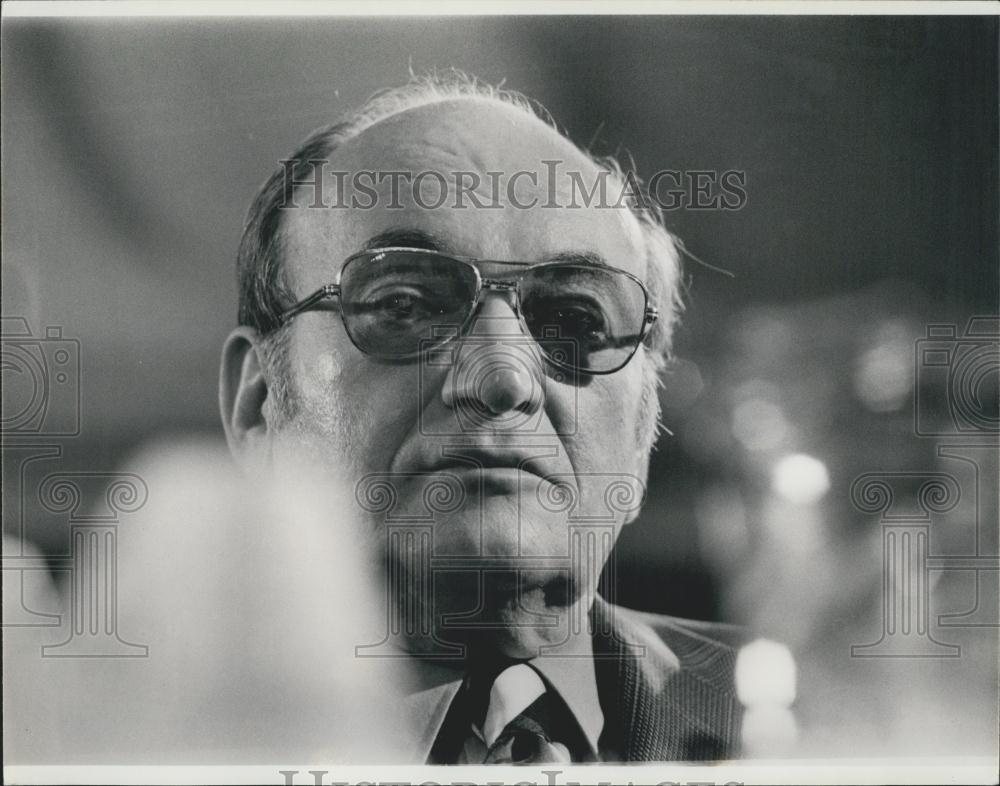 1975 Press Photo Samuel Dachowitz Accountant For Bernard Bergman Trial Plead 5th - Historic Images