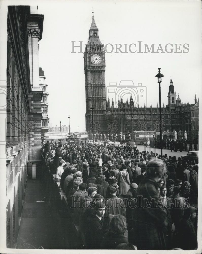 1962 Press Photo General View Sit-Down Ban-The-Bomb Demonstration Parliament - Historic Images