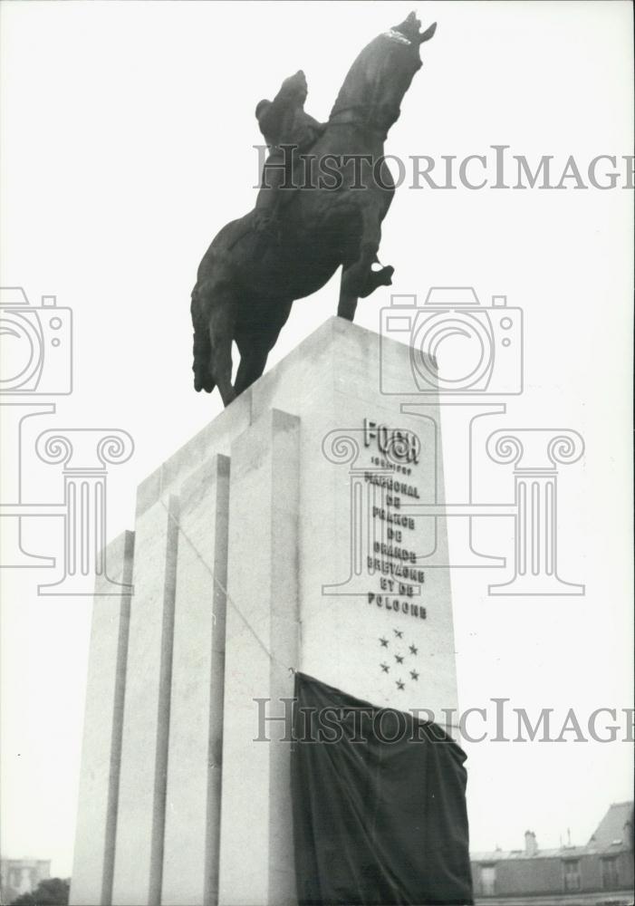 1961 Press Photo O.A.S Inscriptions on Public Monuments - Historic Images