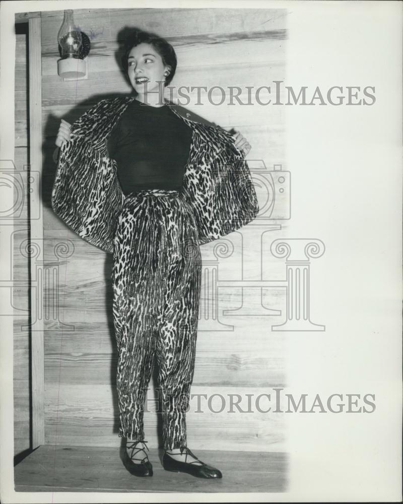 Press Photo Leopard skin fur fabric pants at Simpson&#39;s - Historic Images