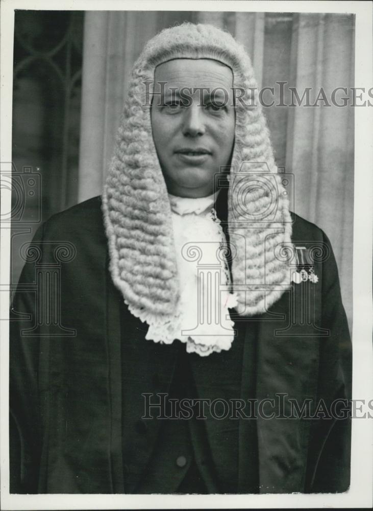 1955 Press Photo Queen&#39;s Counsel , Mr. Derek C. Walker-Smith - Historic Images