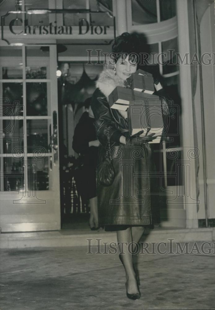 1963 Press Photo English-born movie star Yvonne Furneaux - Historic Images