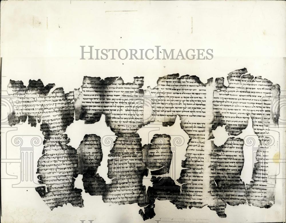 Press Photo 2000 Year Old Book of Isaiah - Historic Images