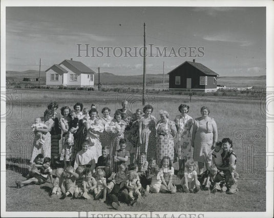 Press Photo Northern Canada - High Whitish brown Cliff west side of Milne Inlet, - Historic Images