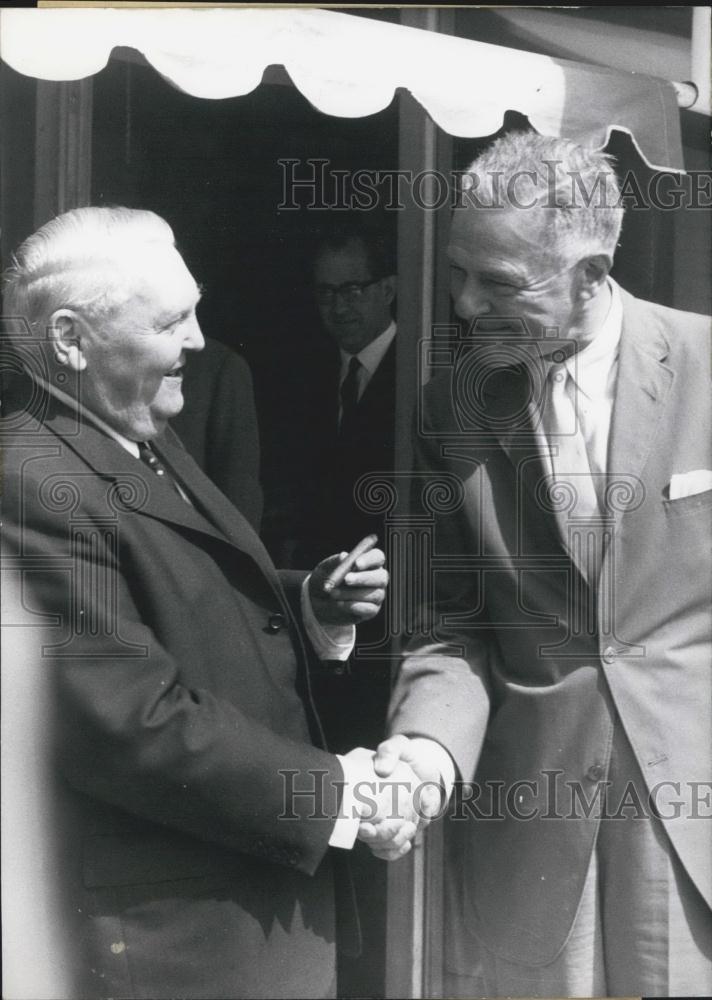1964 Press Photo Chancellor Ludwig Erhard &amp; Cabot Lodge Shaking Hands - Historic Images