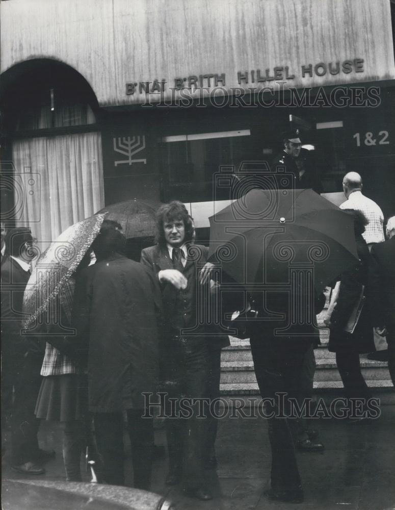 1972 Press Photo Bomb scare at the 17th Biennial National conference - Historic Images