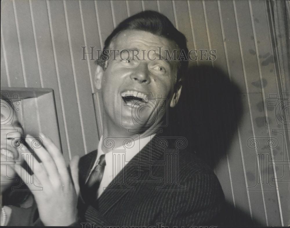 1949 Press Photo Actor,Roger Moore - Historic Images