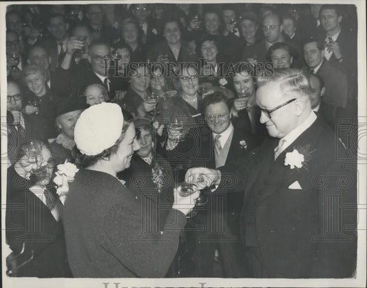 1955 Press Photo Opposition Leader Herbert Morrison Edith Meadowcraft Wedding - Historic Images