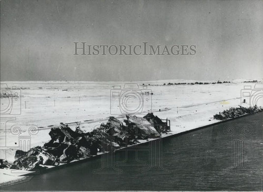 Press Photo Suez Canal Seen from the Deck of a Ship Passing through the Canal - Historic Images