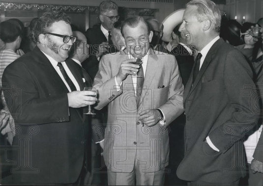 1967 Press Photo Comedian Harry Secombe H.E. Aharon Remez,& Edward Heath - Historic Images