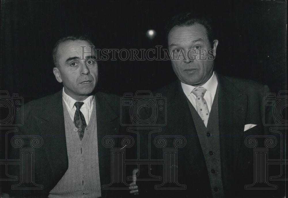 Press Photo "Barricades Trial' ,Lt Col Rosebert & atty Gen Gardon - Historic Images