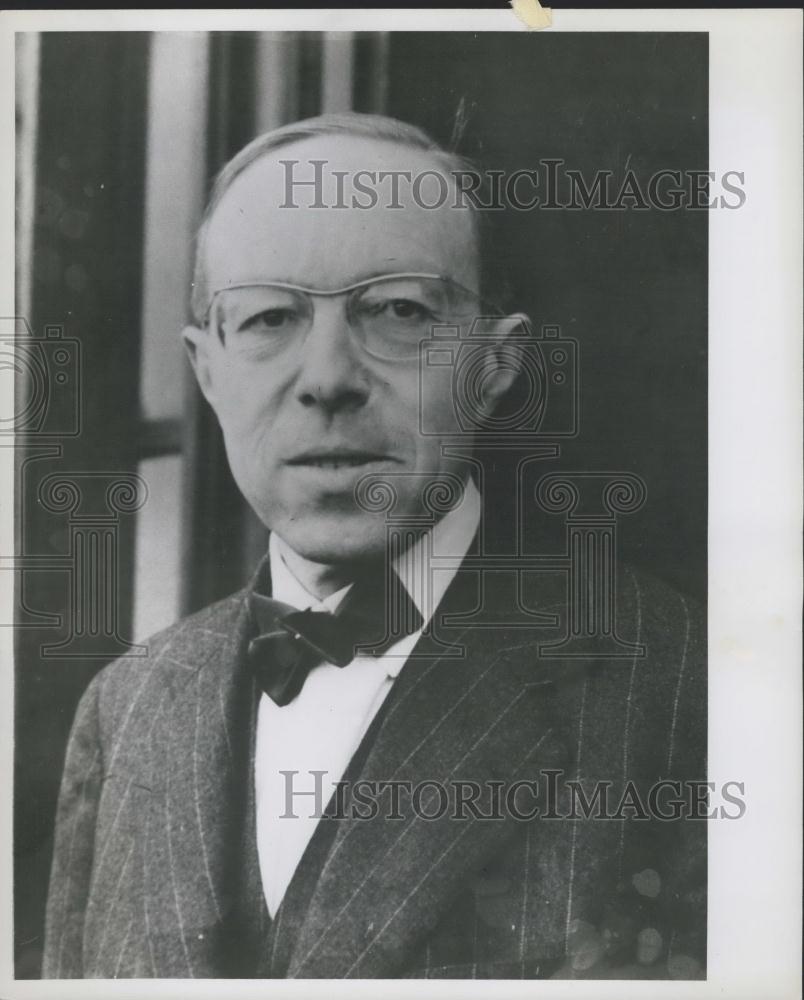 1959 Press Photo Minsiter of Trade and Industry,M. Jean Marcel Jeanneney - Historic Images