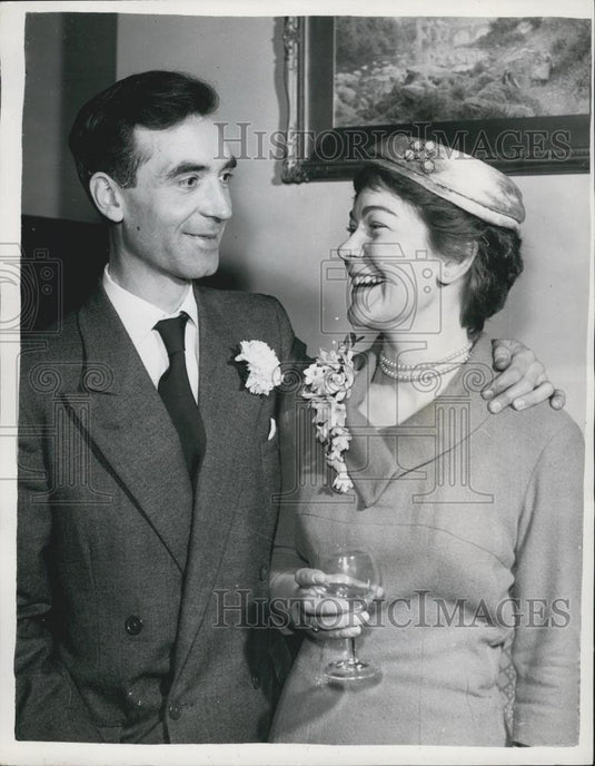 1956 Press Photo Miss Sheila Peers daughter of singer Donald Peers weds - Historic Images