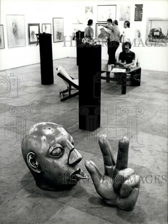 1976 Press Photo art-sellers of art 7'76 in Basle, the big international art-ma - Historic Images