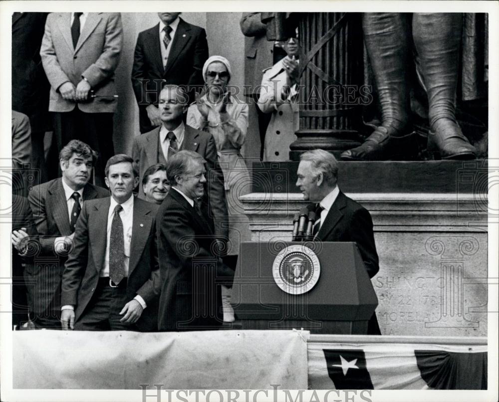 Press Photo President Jimmy Carter supporting Gov. Carey for reelection - Historic Images