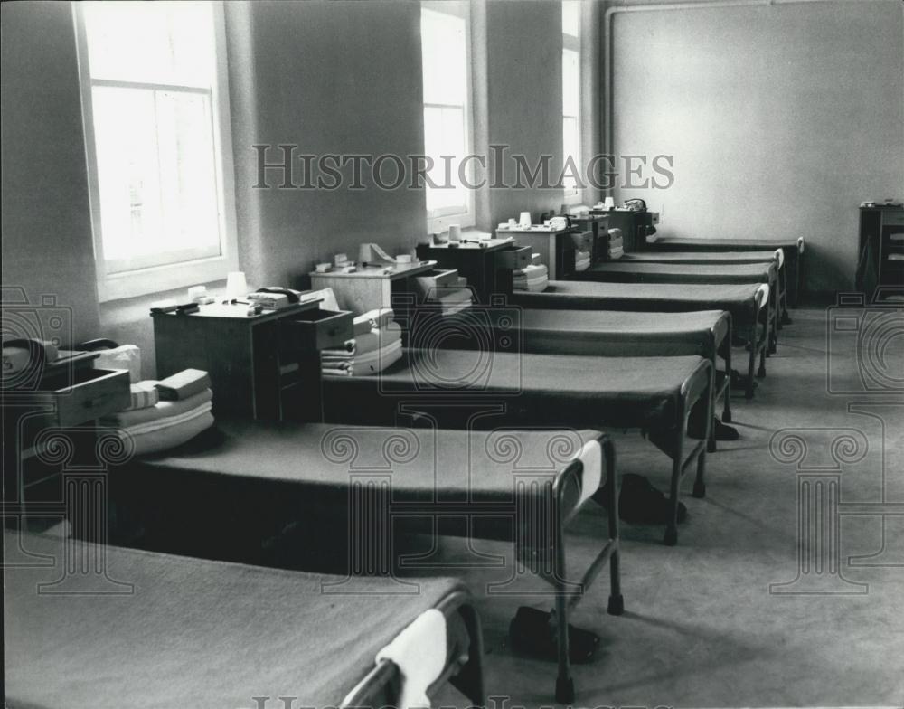 1981 Press Photo Detention Center near Waking, Surrey where Minister Patrick Is - Historic Images