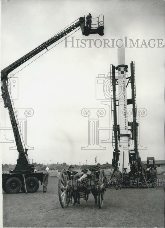 1958 Press Photo Woolwich Searchlight Tattoo Story of the Rocket By Napoleon - Historic Images