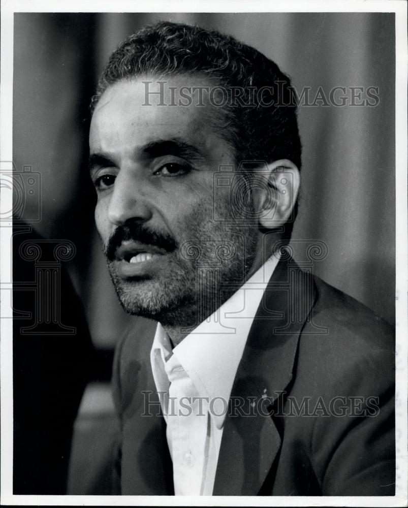 1980 Press Photo Iranian Prime Minister Rajai during a news conference held at t - Historic Images