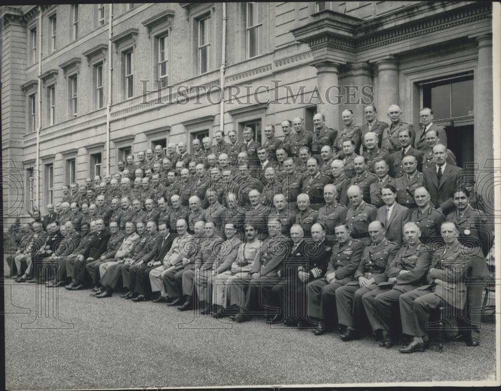 Press Photo Sir Gerald Templer holds his C.I.G.S. Conference at Camberley - Historic Images