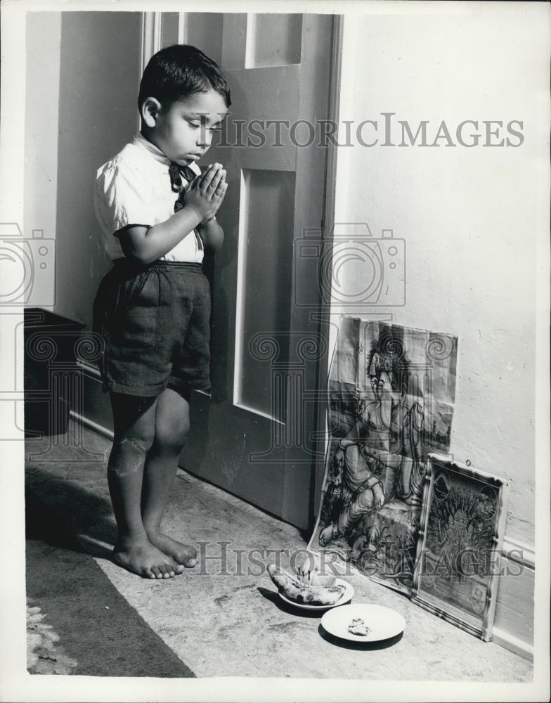 1955 Press Photo Three Year Old Hindu Boy Engaged To Be Married - Historic Images