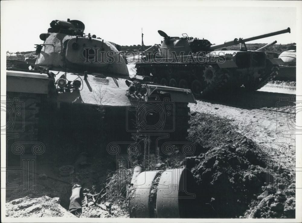 1970 Press Photo Skeleton of Patton Tank Salvaged By Israeli Military - Historic Images