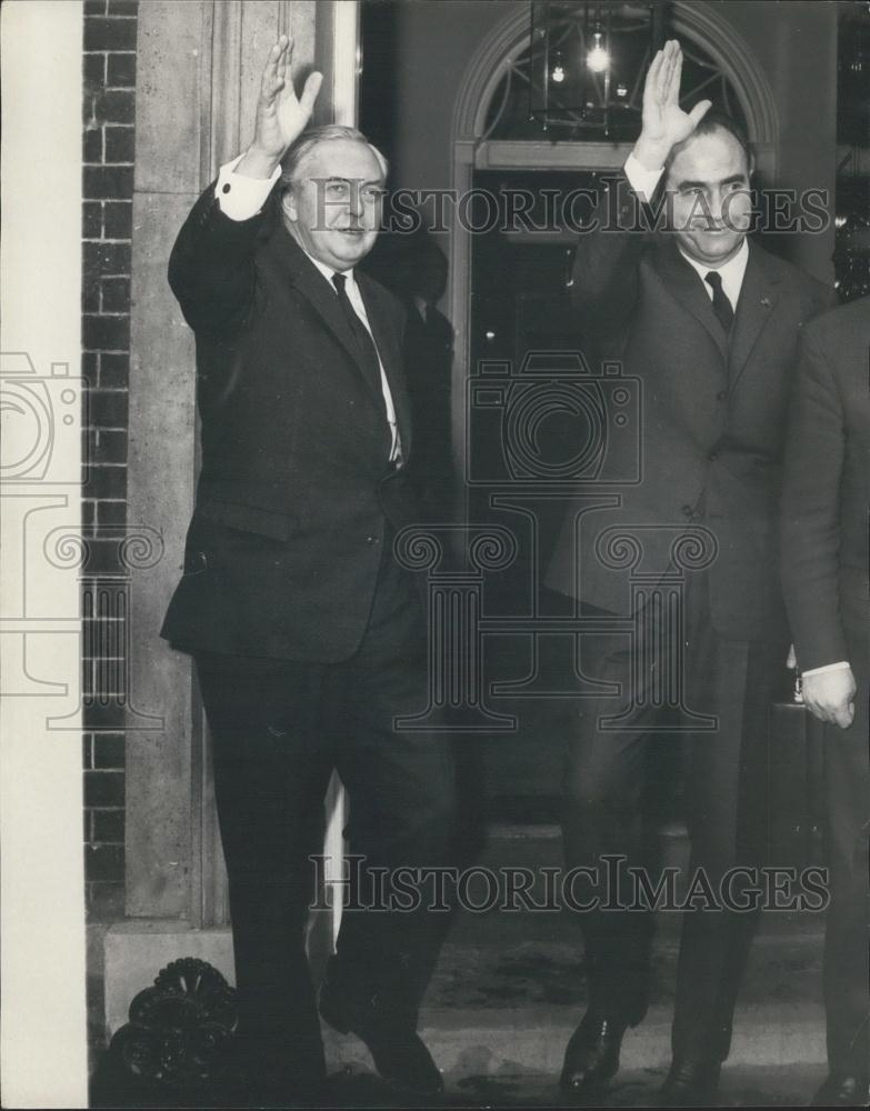 1967 Press Photo Belgian Premier Paul van den Boeynants &amp; M. Pierre Harmel - Historic Images