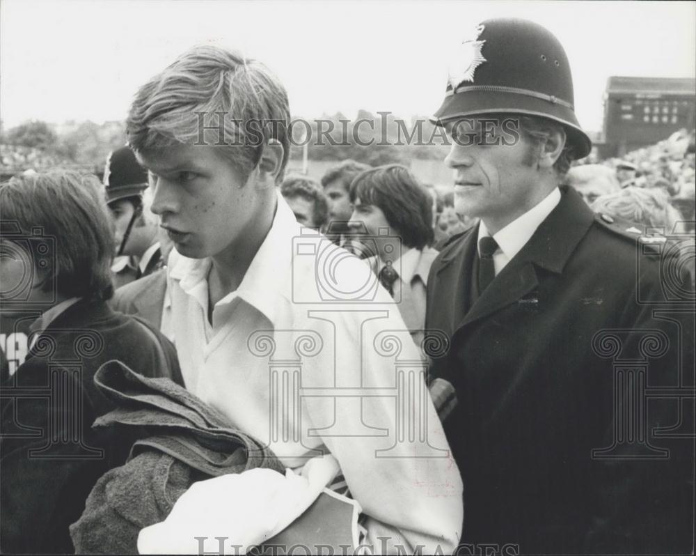 1978 Press Photo Buster Mottrom wins at Wimbledon Tennis Championships - Historic Images